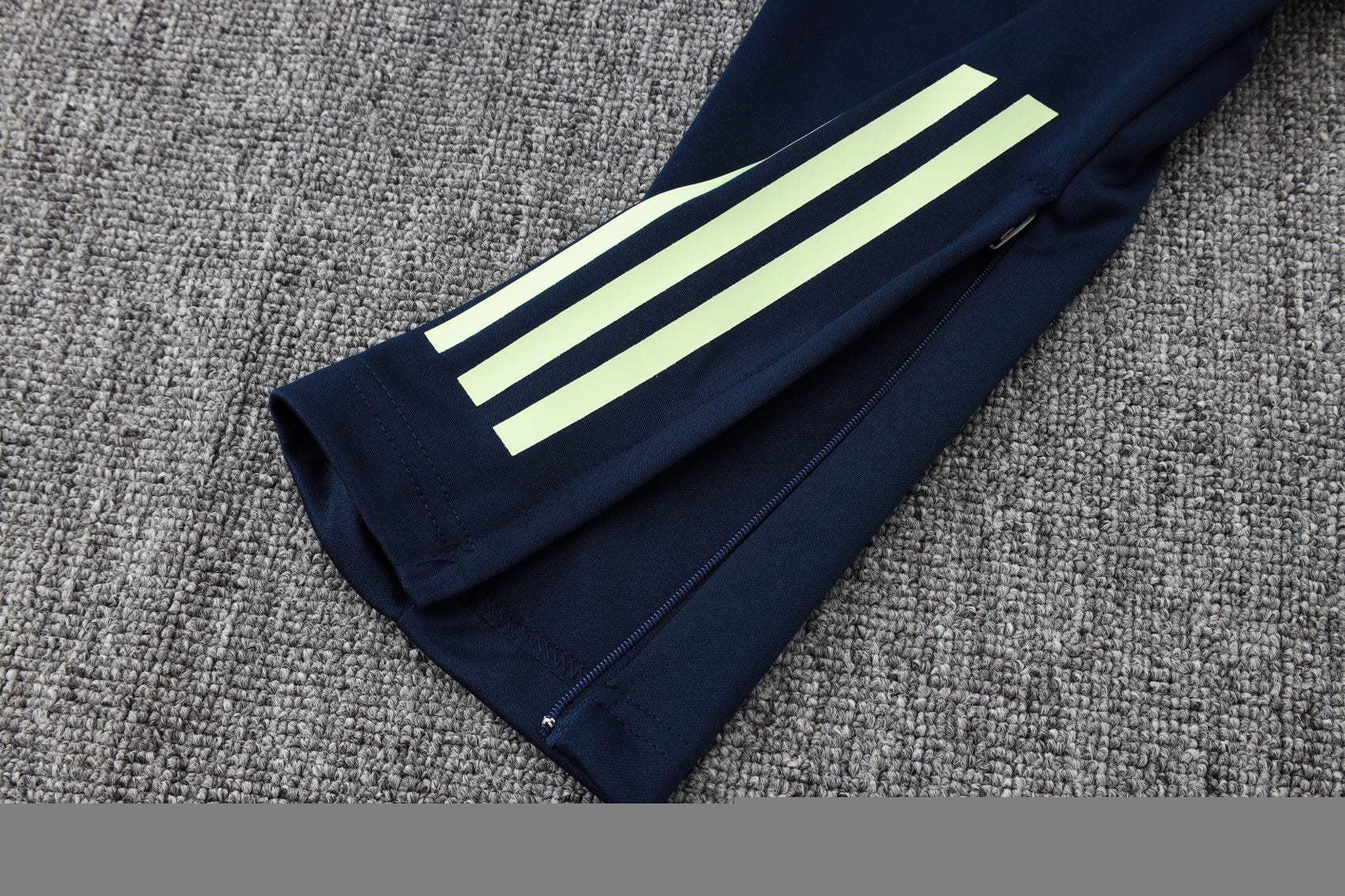 2025-26 Real Madrid Long zipper Light green training suit S-2XL