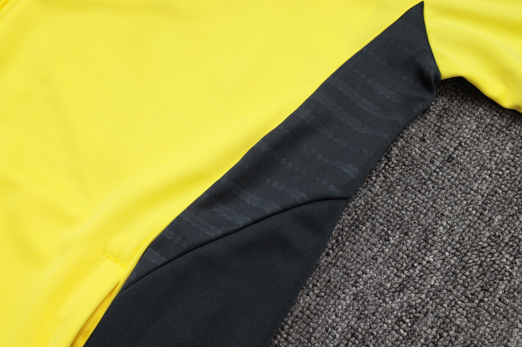 2025-26 Real Madrid Long zipper Yellow training suit S-2XL