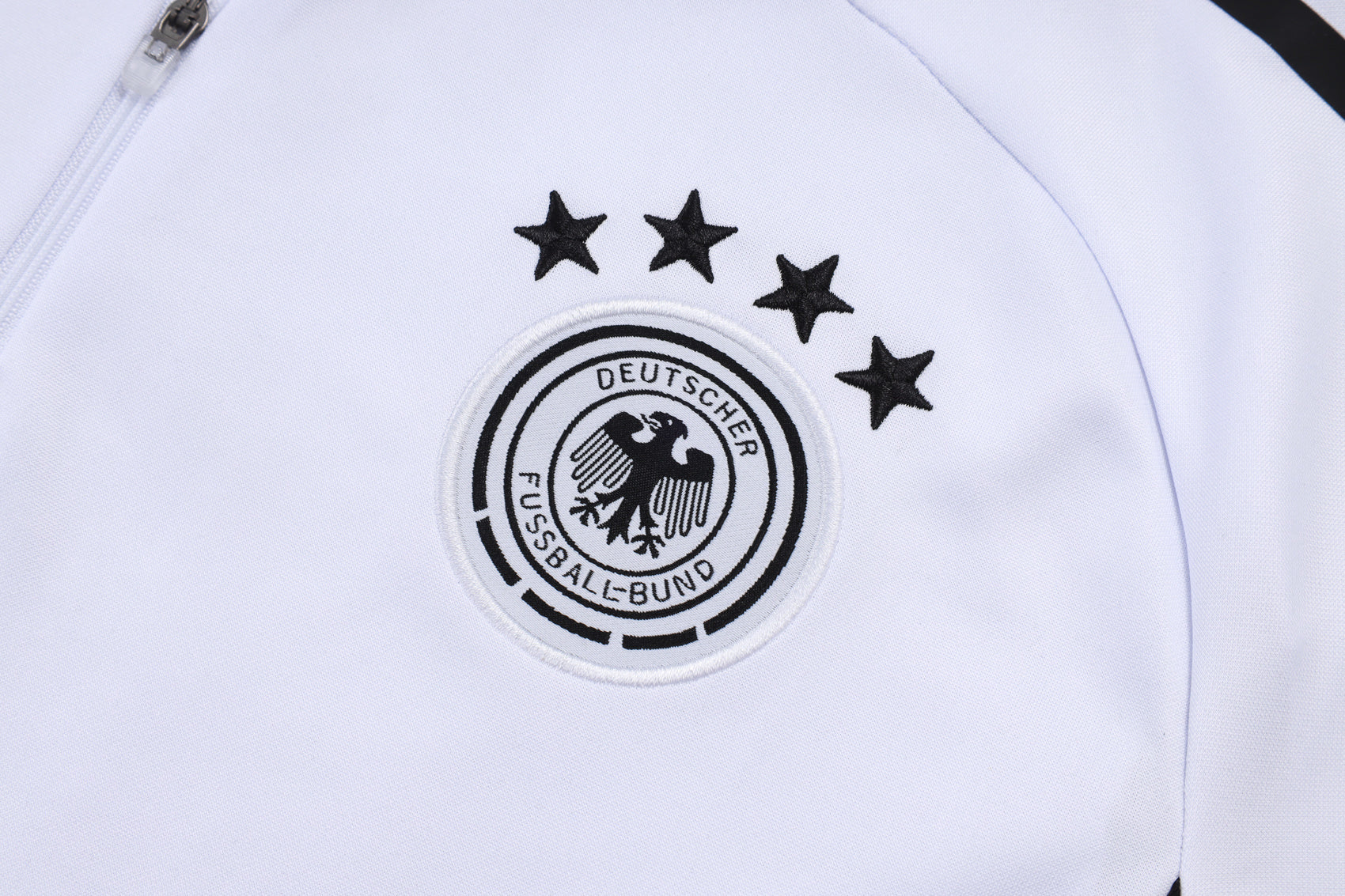 2025-26 Germany White (four-star crest) Long zipper Training suit Adults Or Children