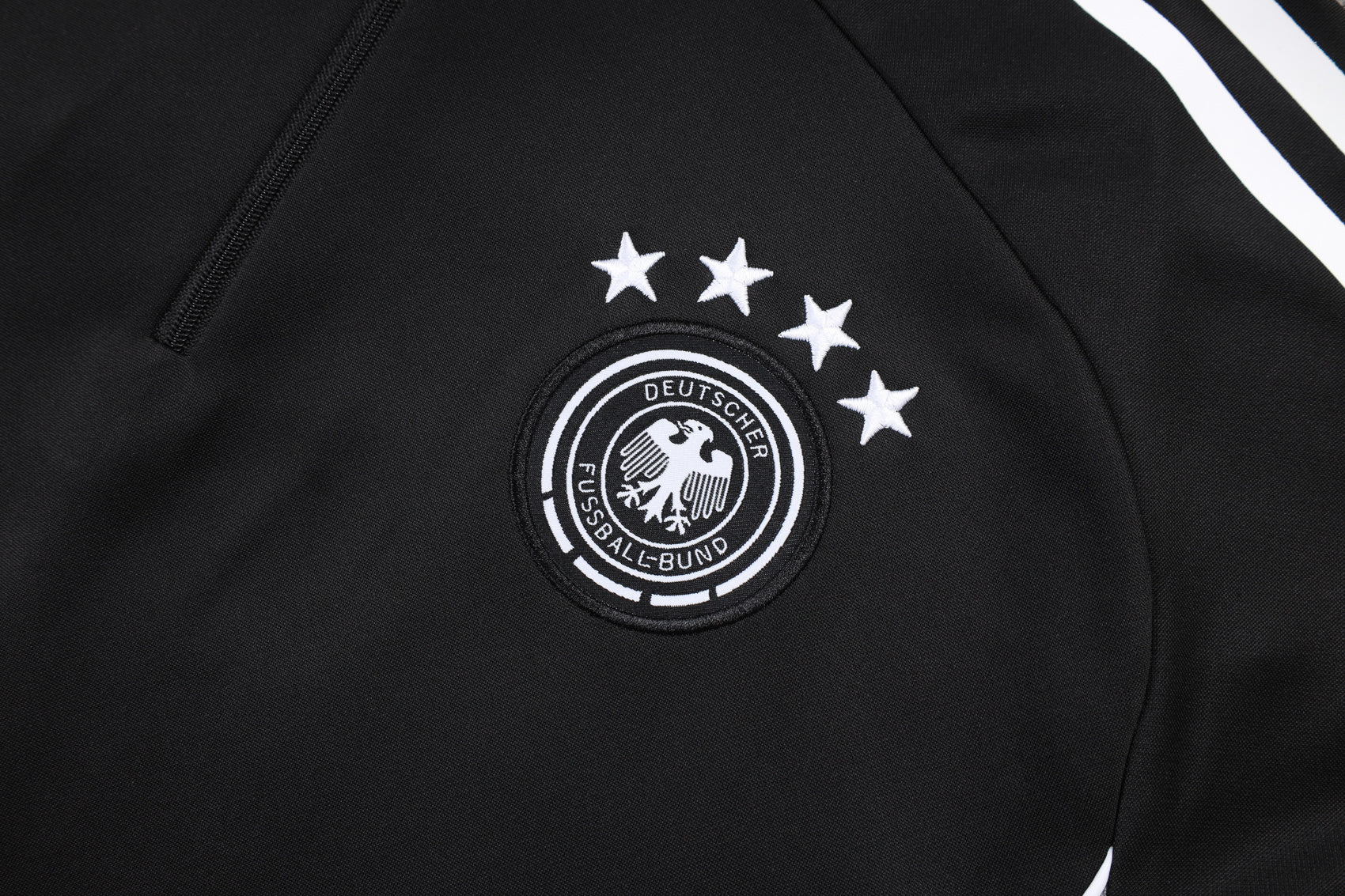2025-26 Germany Black (four-star crest) training suit Adults Or Children