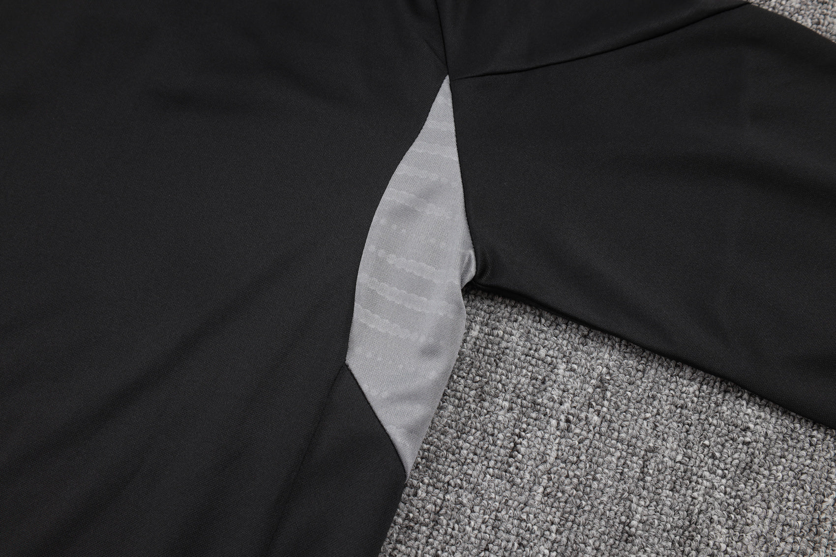 2025-26 Germany Black (four-star crest) training suit Adults Or Children