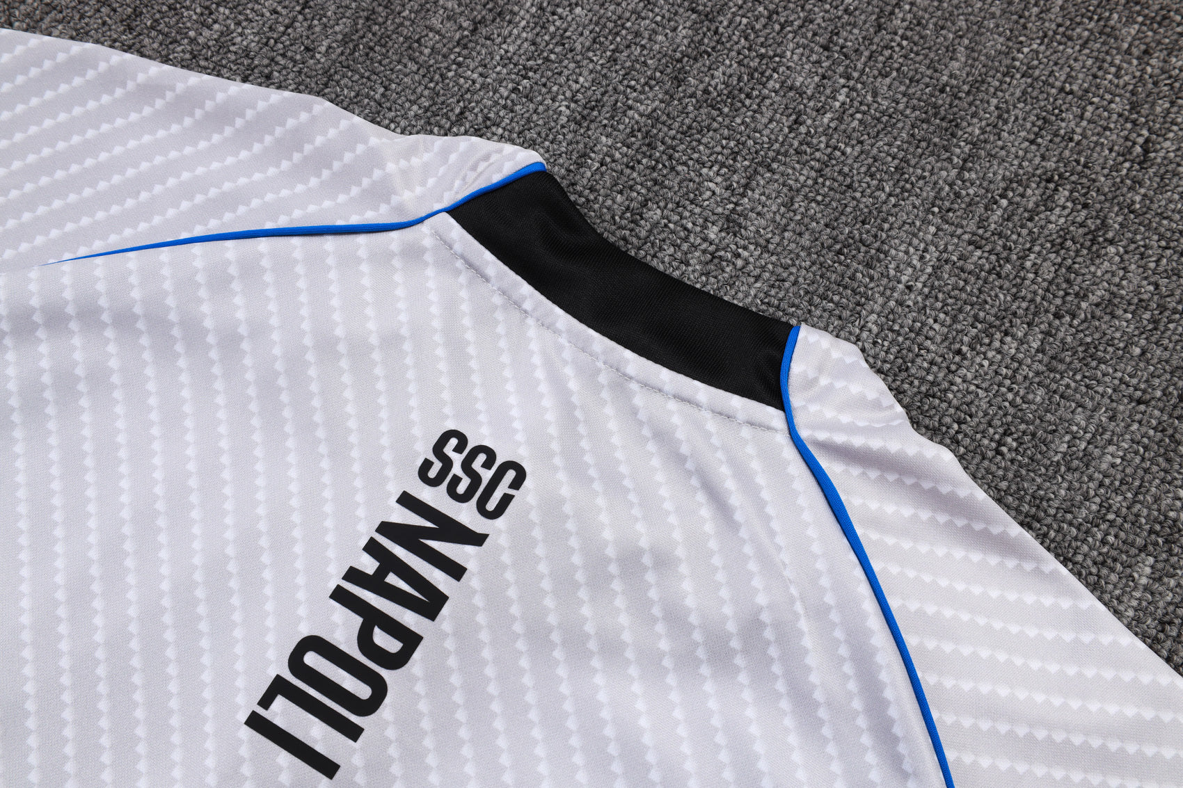 2025-26 Napoli light gray training suit Adults Or Children