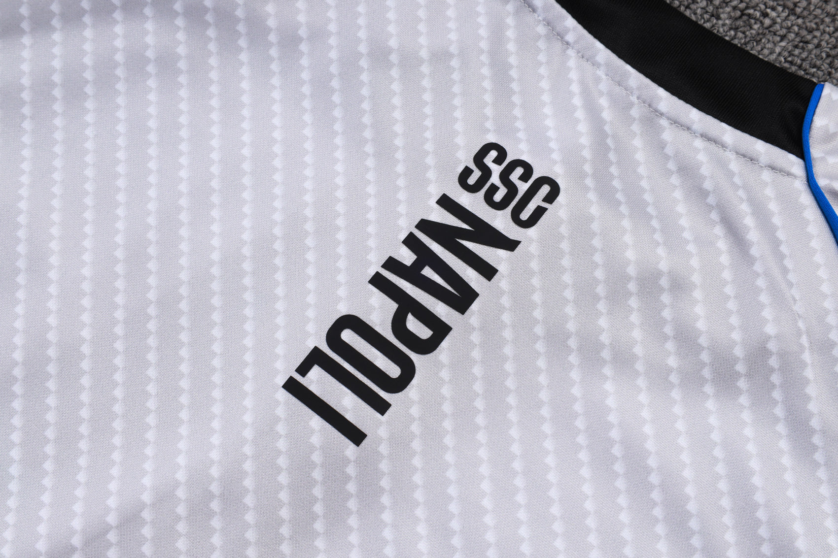 2025-26 Napoli light gray training suit Adults Or Children