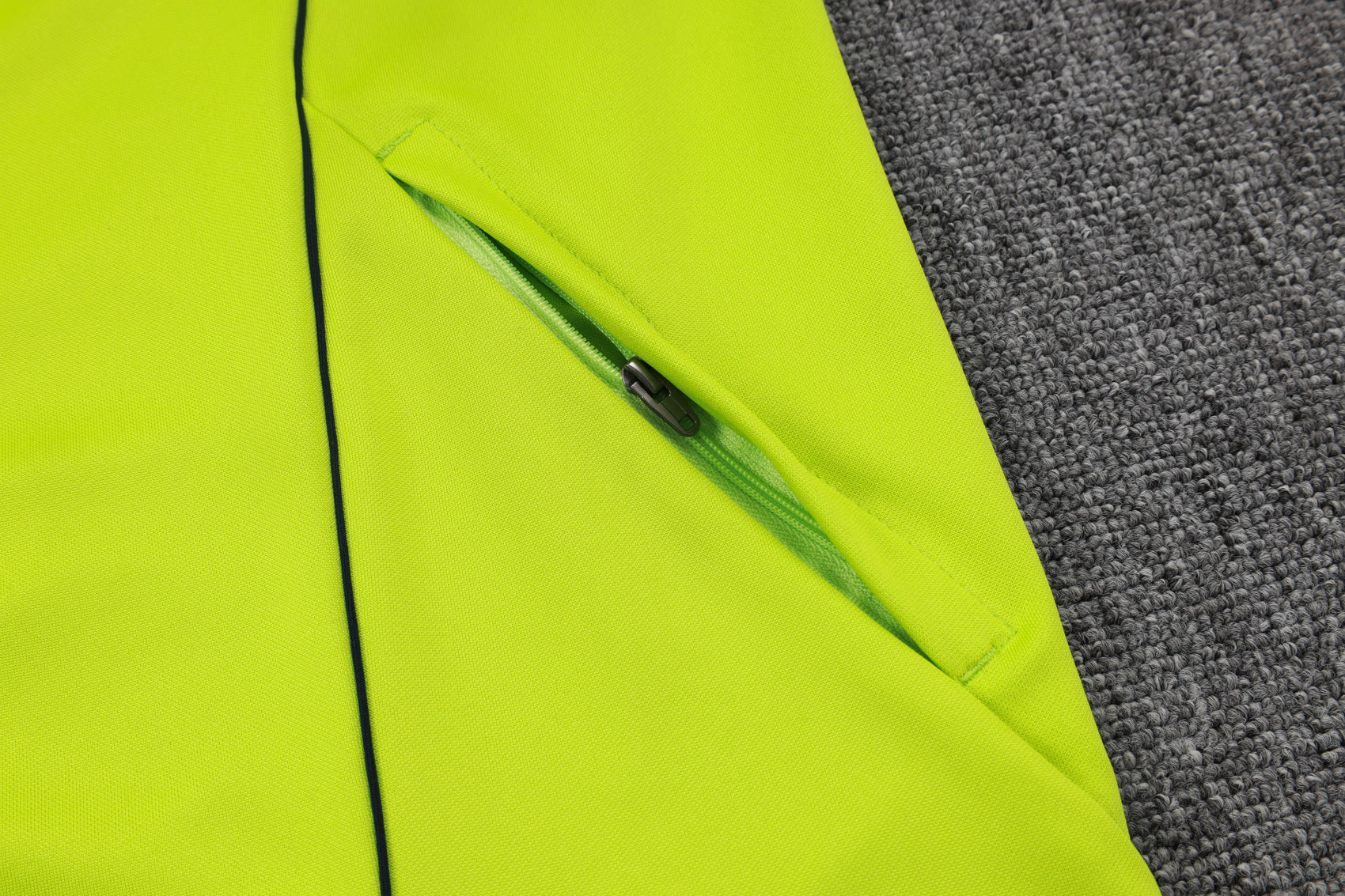 2025-26 Real Madrid Long zipper Grass Green training suit S-2XL