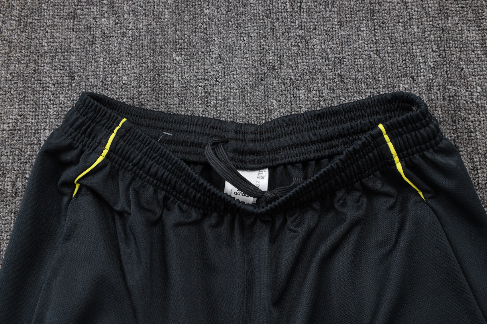 2025-26 Real Madrid Long zipper Dark gray (yellow sleeves) training suit S-2XL