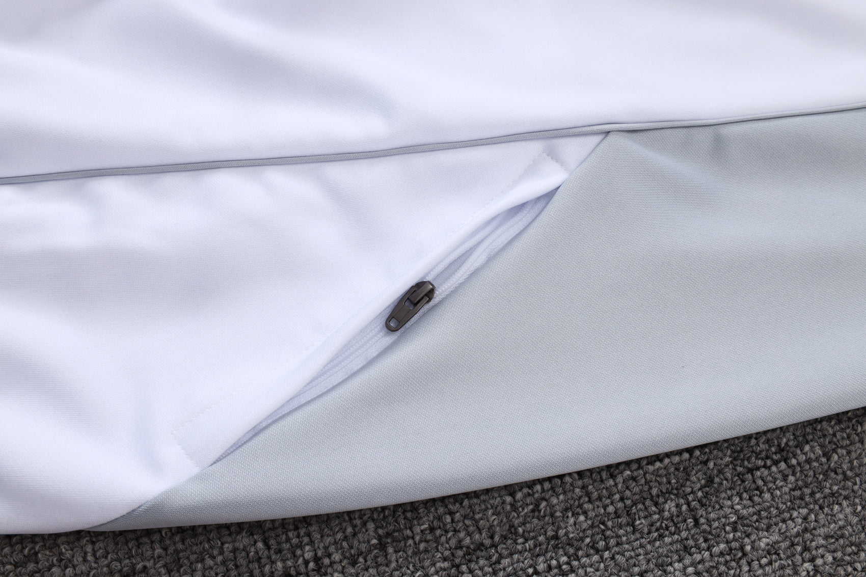 2025-26 Real Madrid Long zipper off-white gray training suit S-2XL