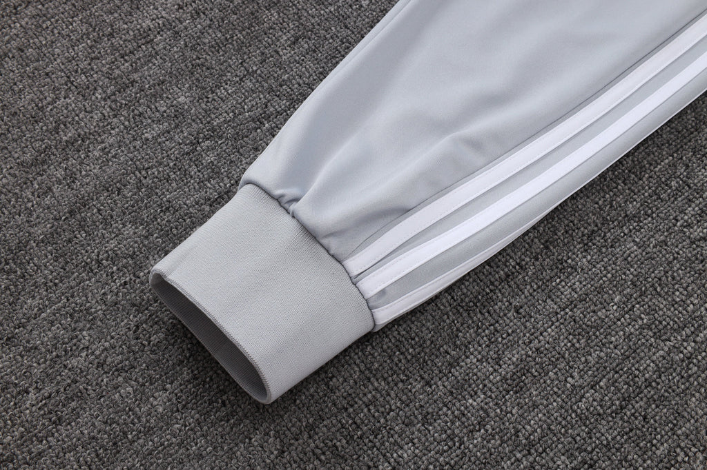 2025-26 Real Madrid Long zipper off-white gray training suit S-2XL