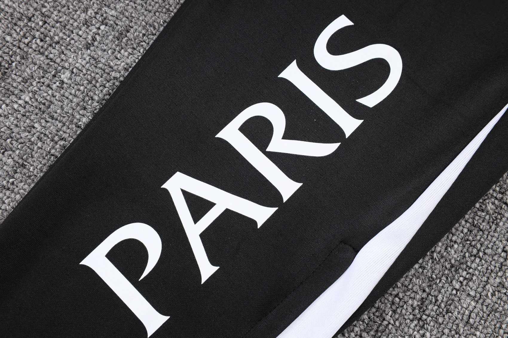 2025-26 Paris Black Training suit Adults Or Children