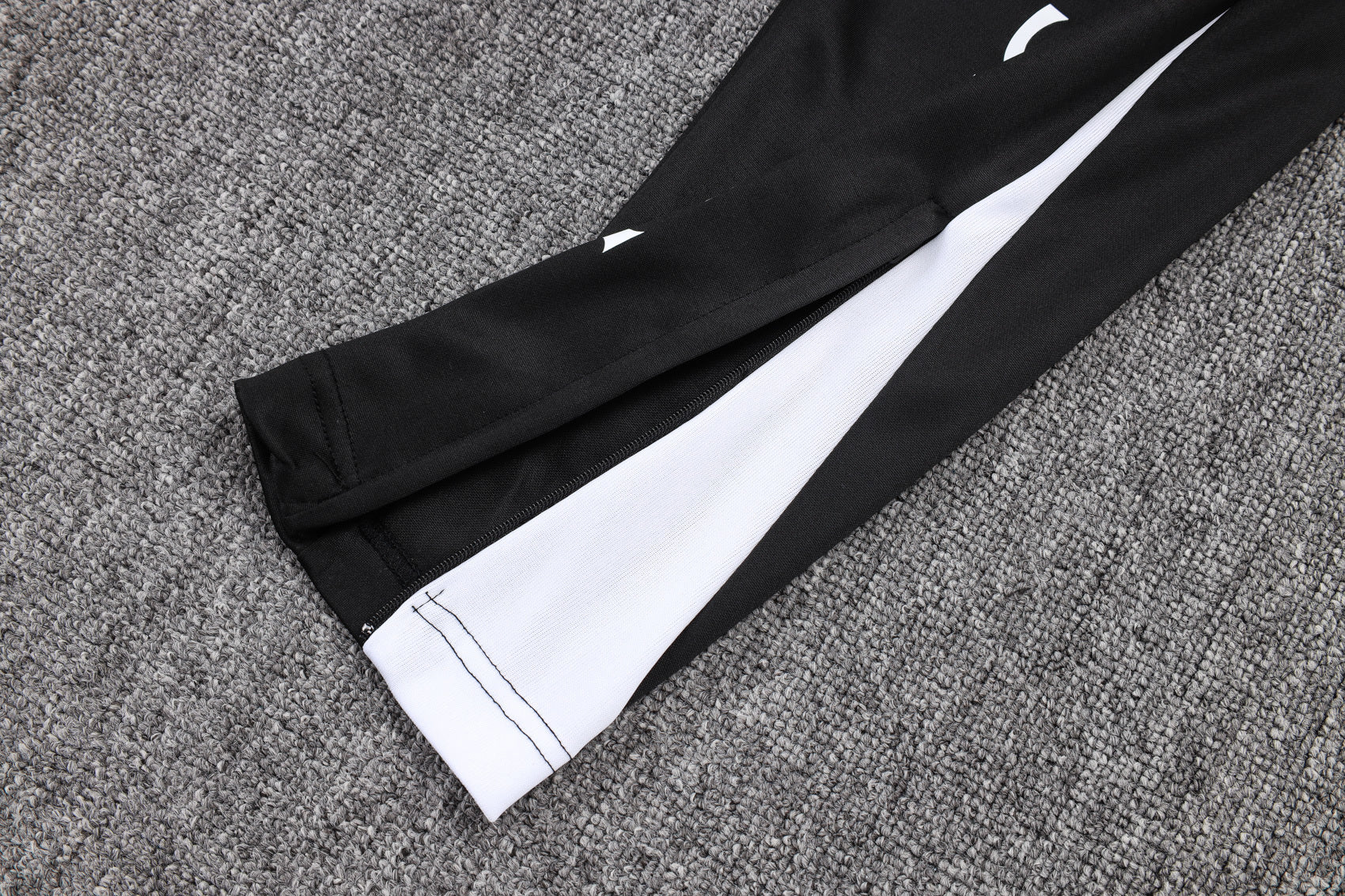 2025-26 Paris Black Training suit Adults Or Children