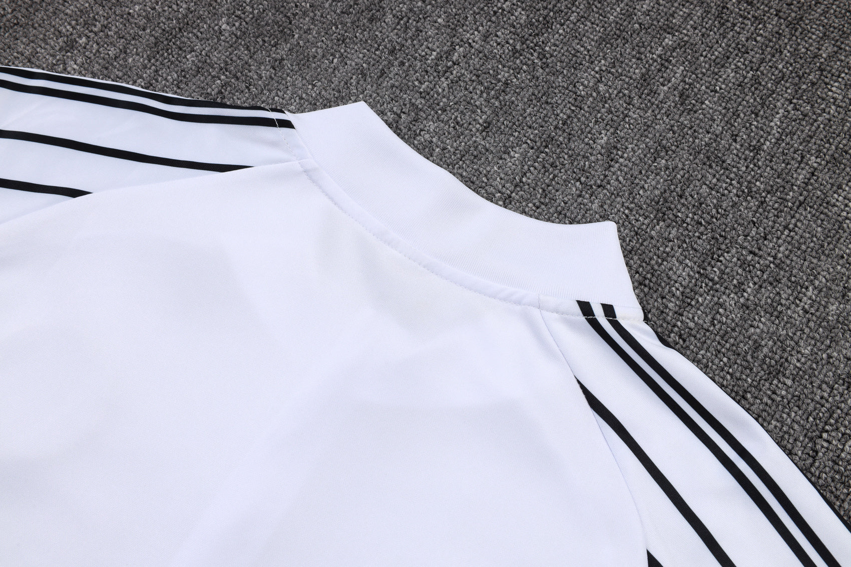 2025-26 Paris White Training suit Adults Or Children