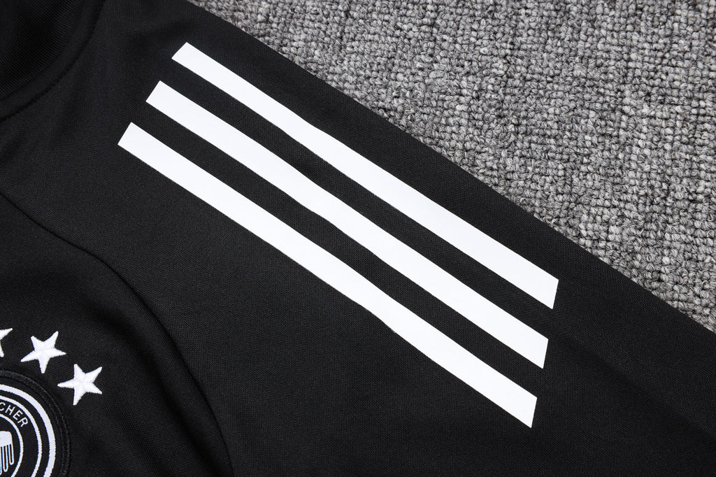 2025-26 Germany Black (four-star crest) Long zipper Training suit Adults Or Children