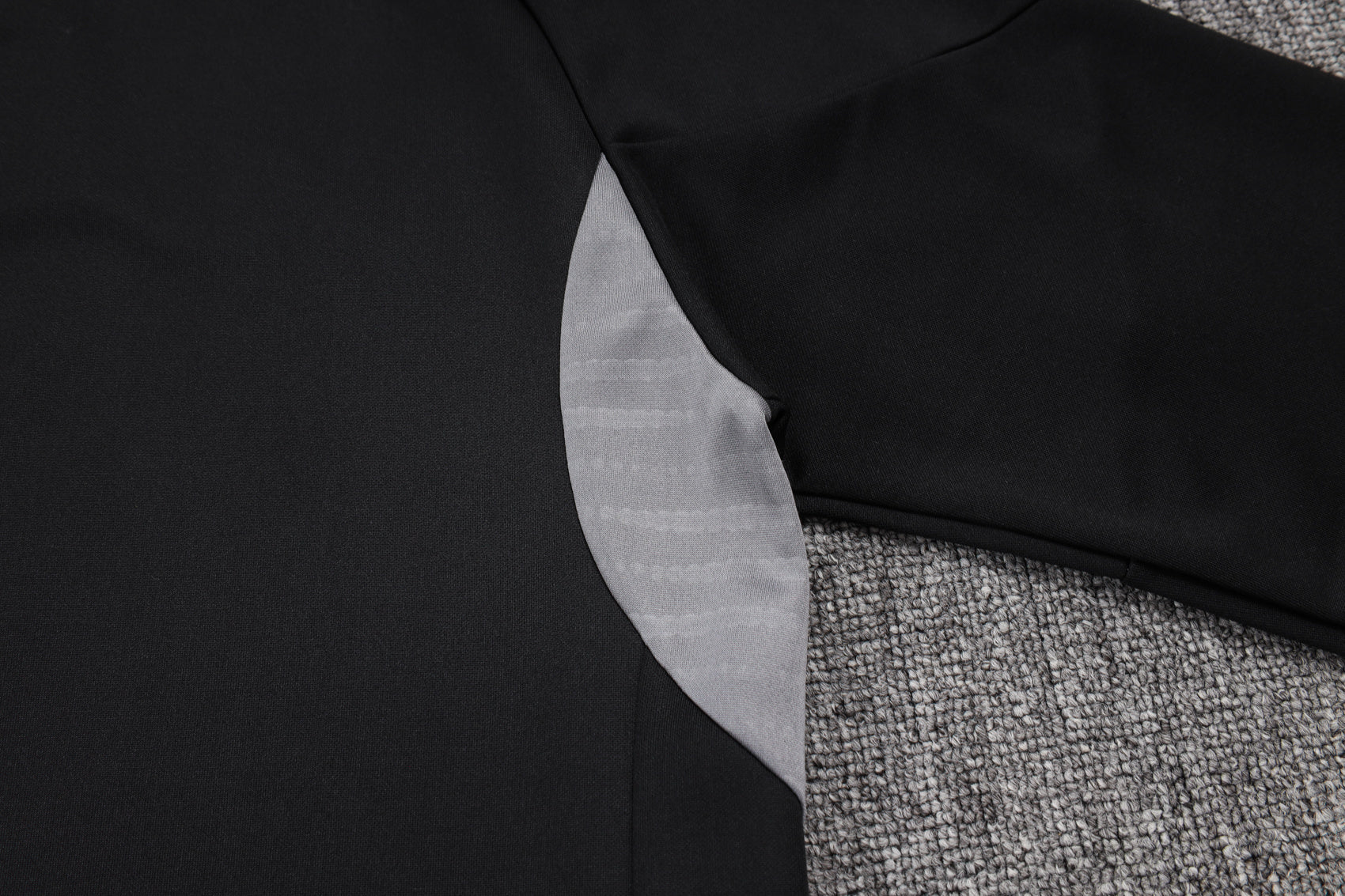 2025-26 Germany Black (four-star crest) Long zipper Training suit Adults Or Children