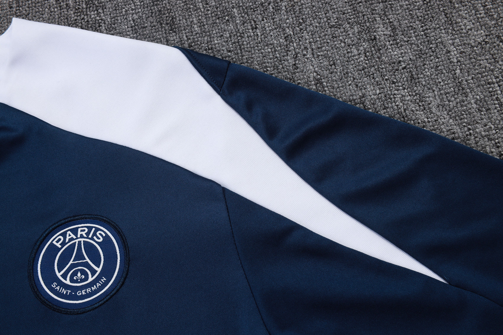 2025-26 Paris Blue-White Training suit Adults Or Children