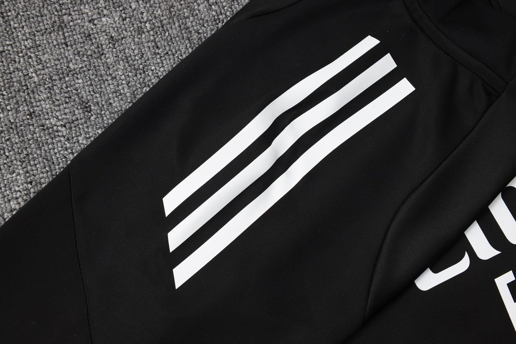 2025-26 Real Madrid Black training suit（White text)  Adults Or Children