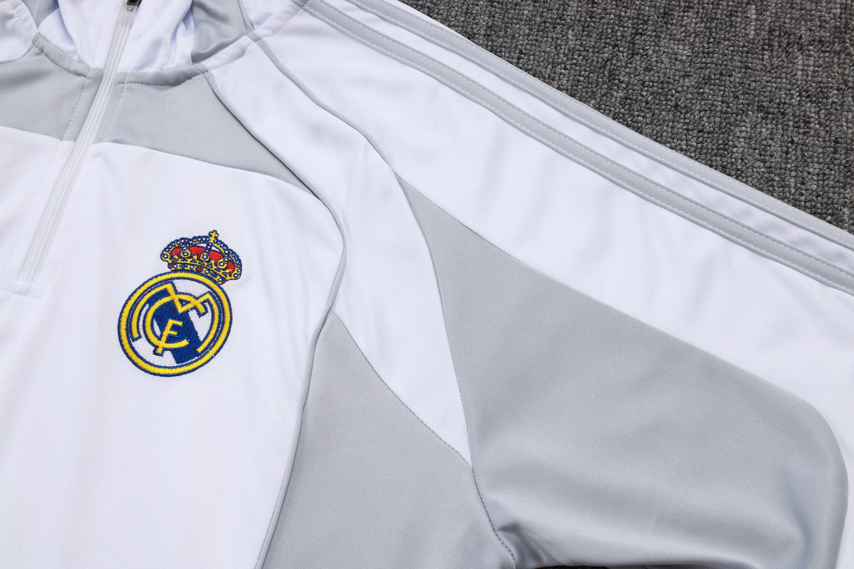 2025-26 Real Madrid off-white gray training suit S-2XL