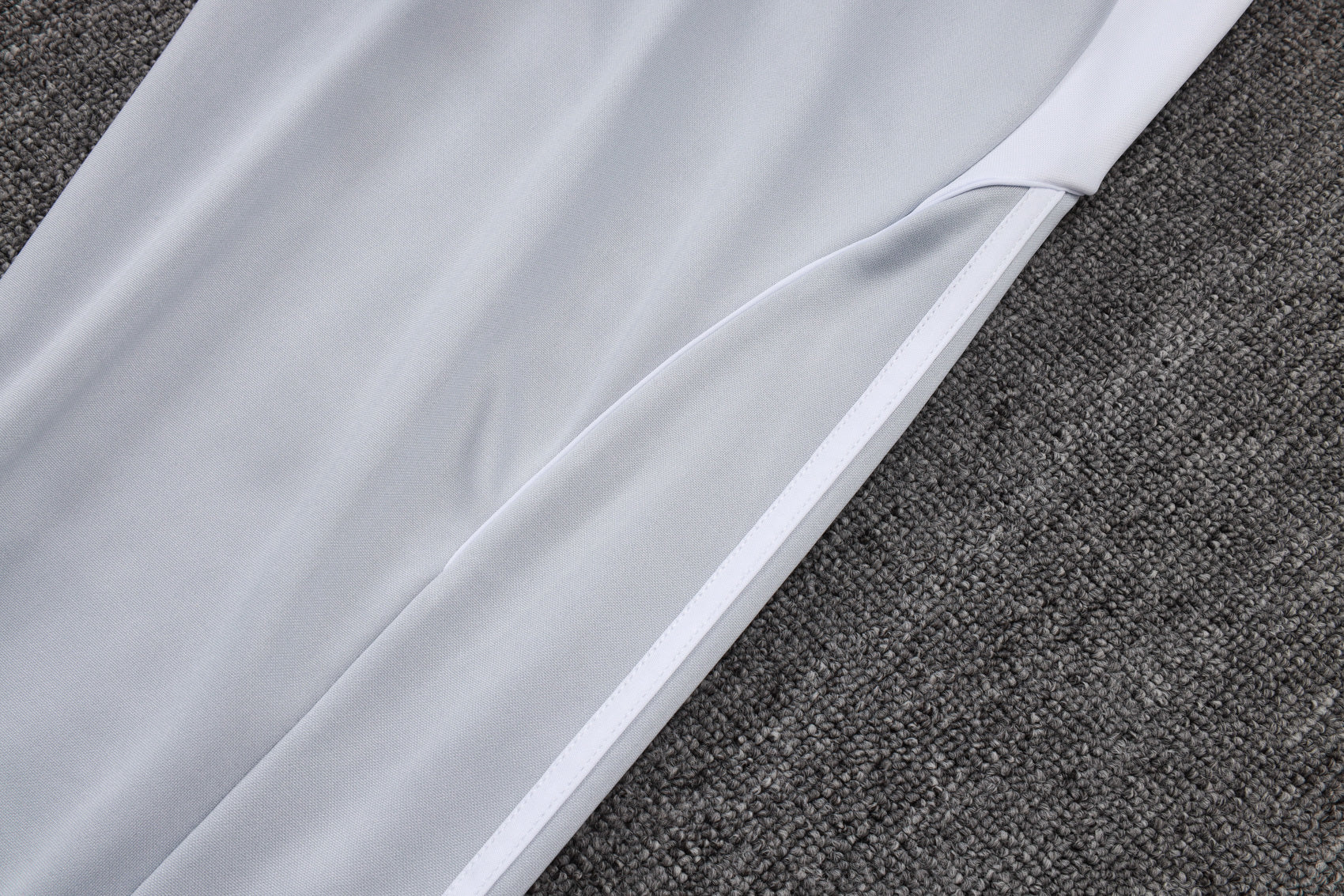 2025-26 Real Madrid off-white gray training suit S-2XL