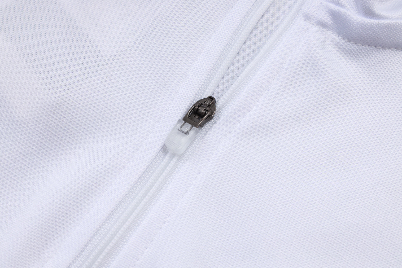 2025-26 Bayern Munich white (with blue trim) Training suit Adults Or Children