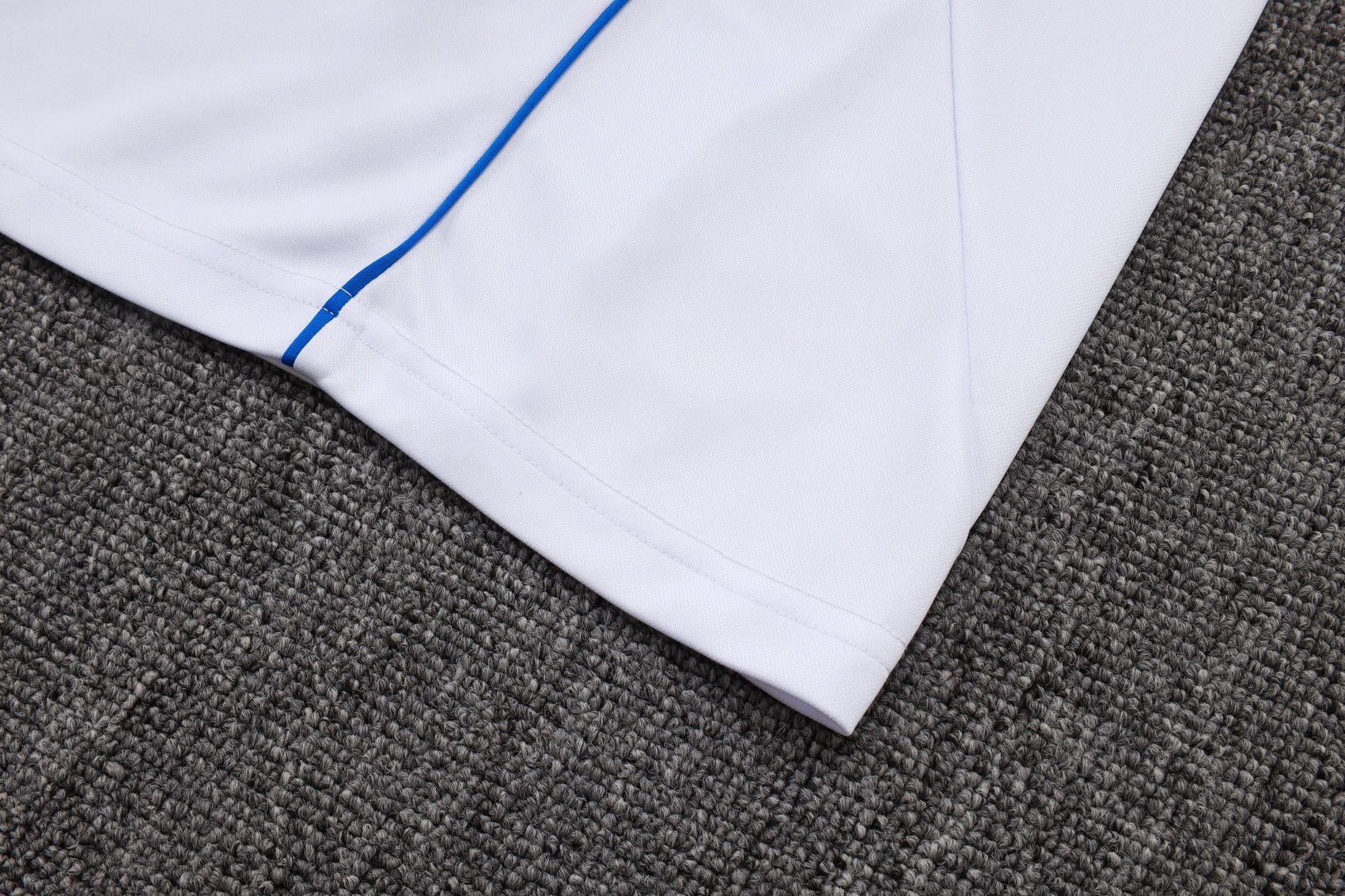 2025-26 Bayern Munich white (with blue trim) Training suit Adults Or Children