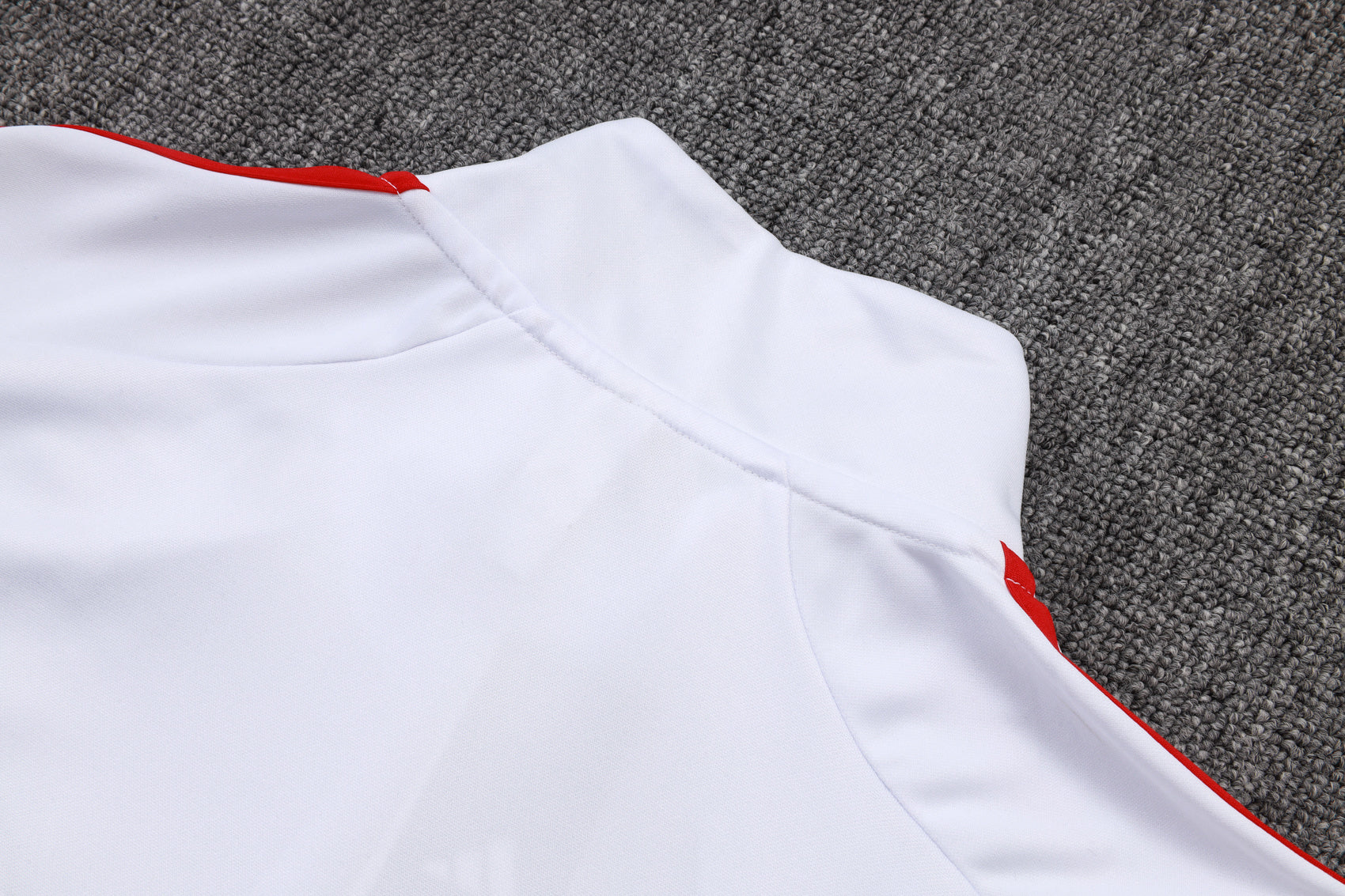 2025-26 Bayern Munich white (with blue trim) Training suit Adults Or Children