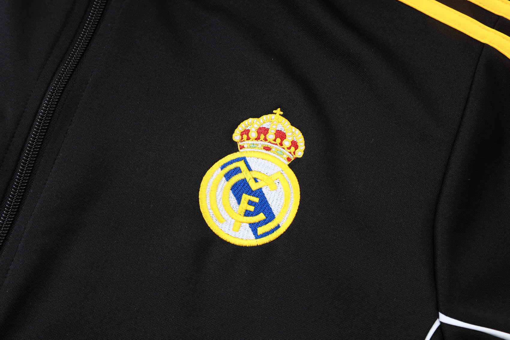 2025-26 Real Madrid Long zipper Black-Gold training suit S-2XL