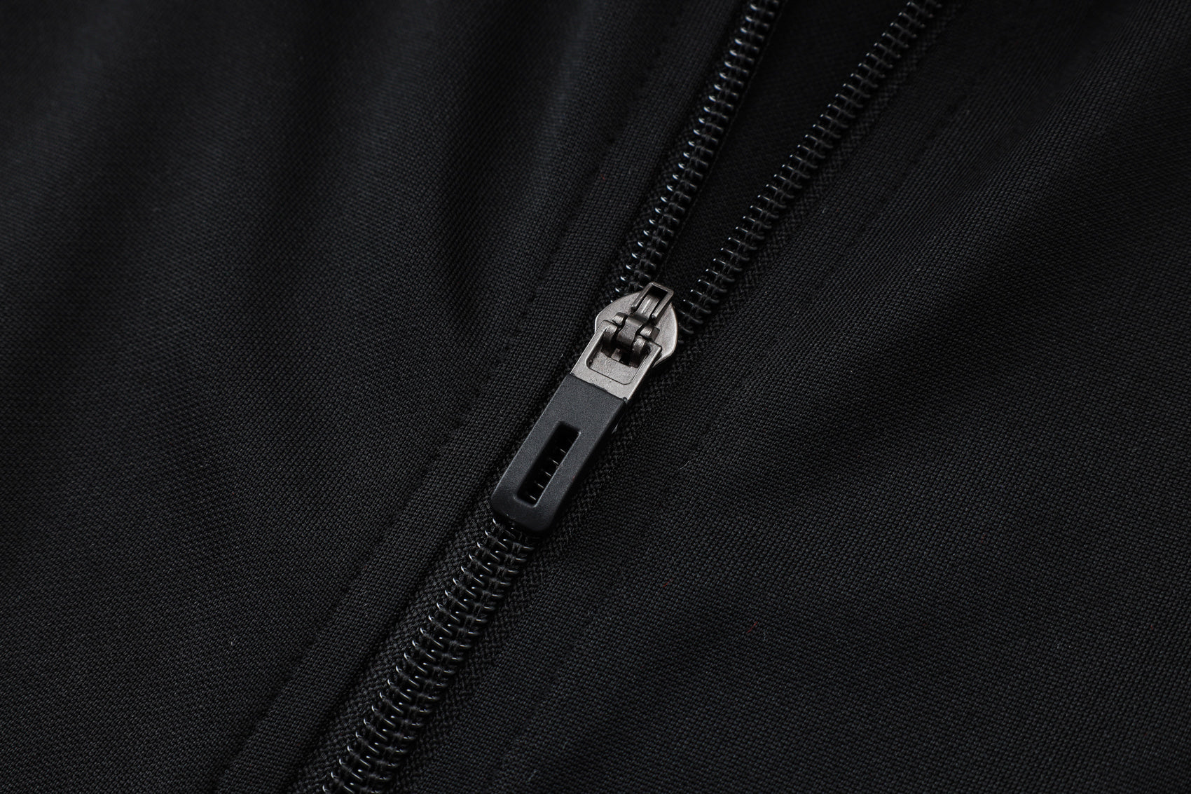 2025-26 Real Madrid Long zipper Black-Gold training suit S-2XL